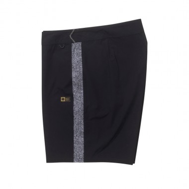 SALTY CREW CHANNEL APEX BOARDSHORTS PIRATE BLACK