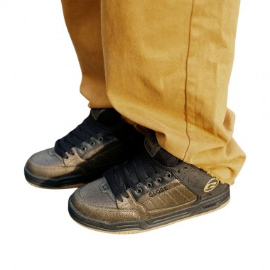 GLOBE TILT SHOES DISTRESSED LEATHER
