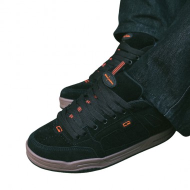 GLOBE TILT PRIME SHOES BLACK/GUM