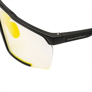 HORSEFEATHERS PROTON PHOTOCHROMIC SUNGLASSES MT BLK/MIRROR RED