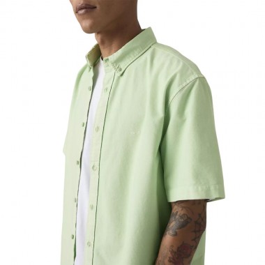 LEVI’S® AUTHENTIC BUTTON DOWN SHIRT GREEN/CAMEO GREEN