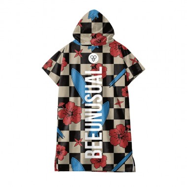 BEE UNUSUAL CHECKERED REEF CHANGING PONCHO MULTICOLOR