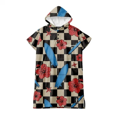 BEE UNUSUAL CHECKERED REEF K CHANGING PONCHO MULTICOLOR