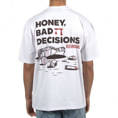 BEE UNUSUAL BAD DECISIONS OVERSIZED T-SHIRT WHITE
