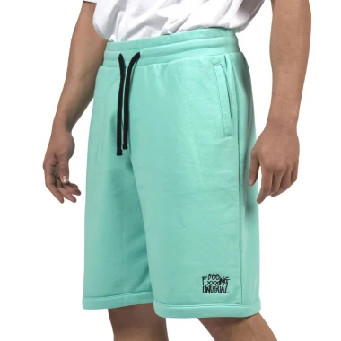BEE UNUSUAL FXXXING UNUSUAL FT SHORTS CABBAGE GREEN
