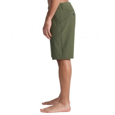 QUIKSILVER UNION AMPHIBIAN BOARDSHORTS 20 GRAPE LEAF