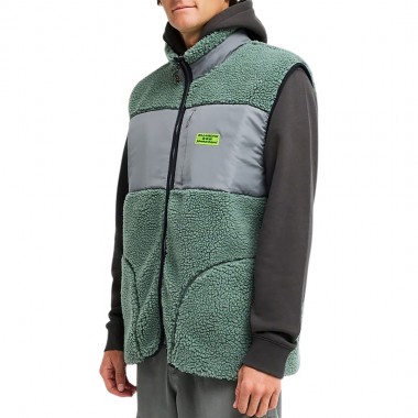 BILLABONG CANYON TRAIL VEST LAUREL WREATH