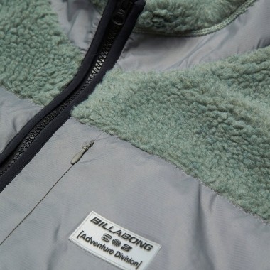 BILLABONG CANYON TRAIL VEST LAUREL WREATH