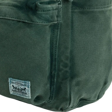 LEVI'S REMI BACKPACK SMELLS LIKE PINE