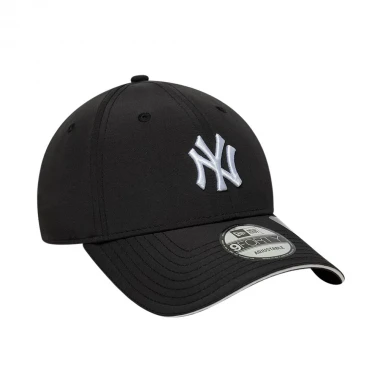 NEW ERA MLB NEW YORK YANKEES RECYCLED 9FORTY ADJ CAP BLACK