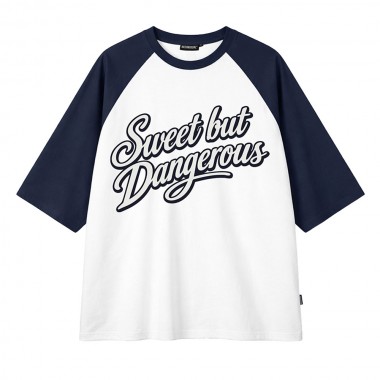 BEE UNUSUAL SWEET BUT DANGEROUS OVERSIZED T-SHIRT WHITE/BLUE