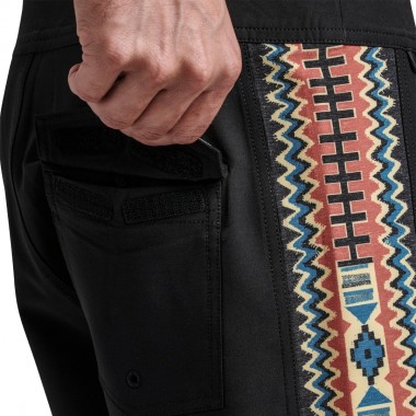 ROARK PASSAGE SIDE PANEL BOARDSHORTS 16&quot BLACK