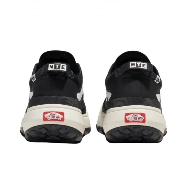 VANS MTE CROSSPATH SHOES BLACK/WHITE