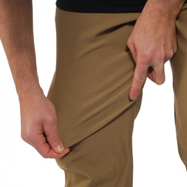 HORSEFEATHERS REVERB LOOSE TECH PANTS DESERT