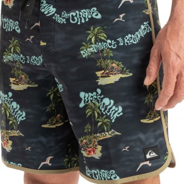 QUIKSILVER SURFSILK SCALLOP BOARDSHORTS 18&quot MERC CHK TRUE BLACK