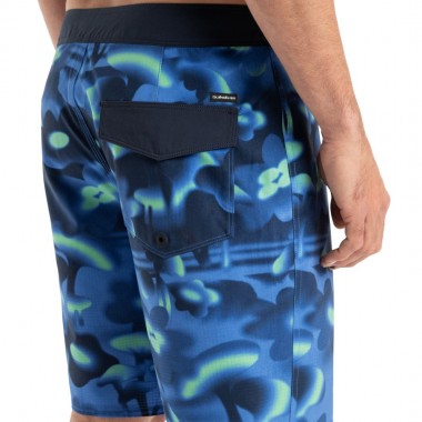 QUIKSILVER HIGHLINE STRAIGHT LEG BOARDSHORTS 19&quot EST BLUE HLMS