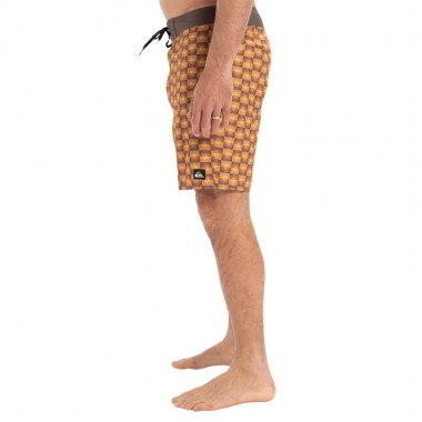 QUIKSILVER SURFSILK STRAIGHT LEG BOARDSHORTS 18&quot BRAN FLOREVER