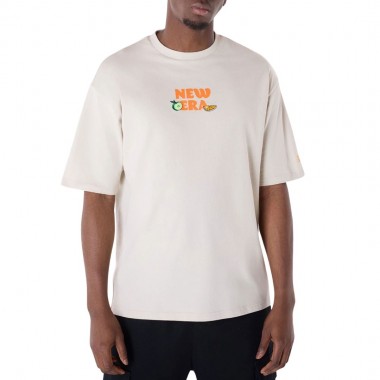NEW ERA DRINK GRAPHIC OS T-SHIRT LIGHT BEIGE