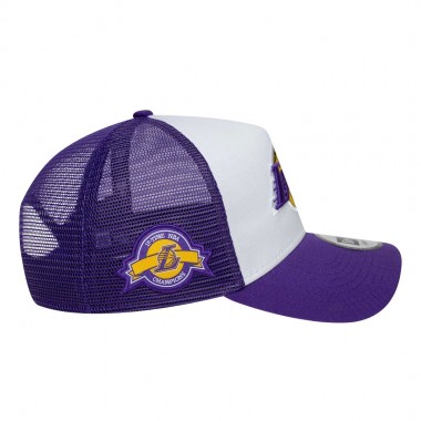 NEW ERA NBA LA LAKERS SIDE PATCH ADJ TRUCKER CAP PURPLE