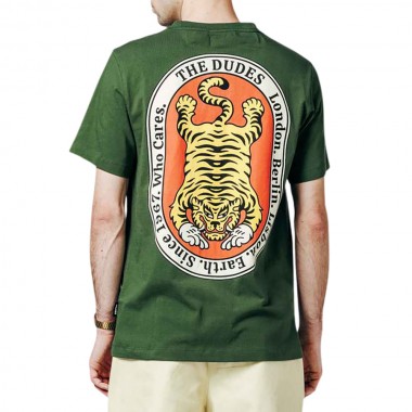 THE DUDES A WILD LIFE CLASSIC T-SHIRT BOTTLE GREEN