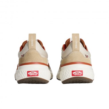 VANS MTE ULTRARANGE NEO VR3 SHOES OATMEAL