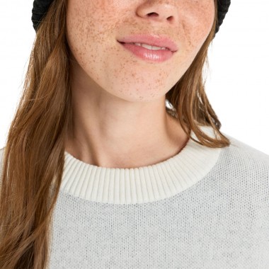 ROXY COZY SOUND W SWEATER TRUE BLACK MOUNT PLACEMENT