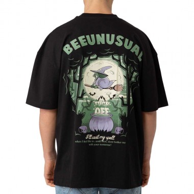 BEE UNUSUAL CHILL WITCH OVERSIZED T-SHIRT BLACK