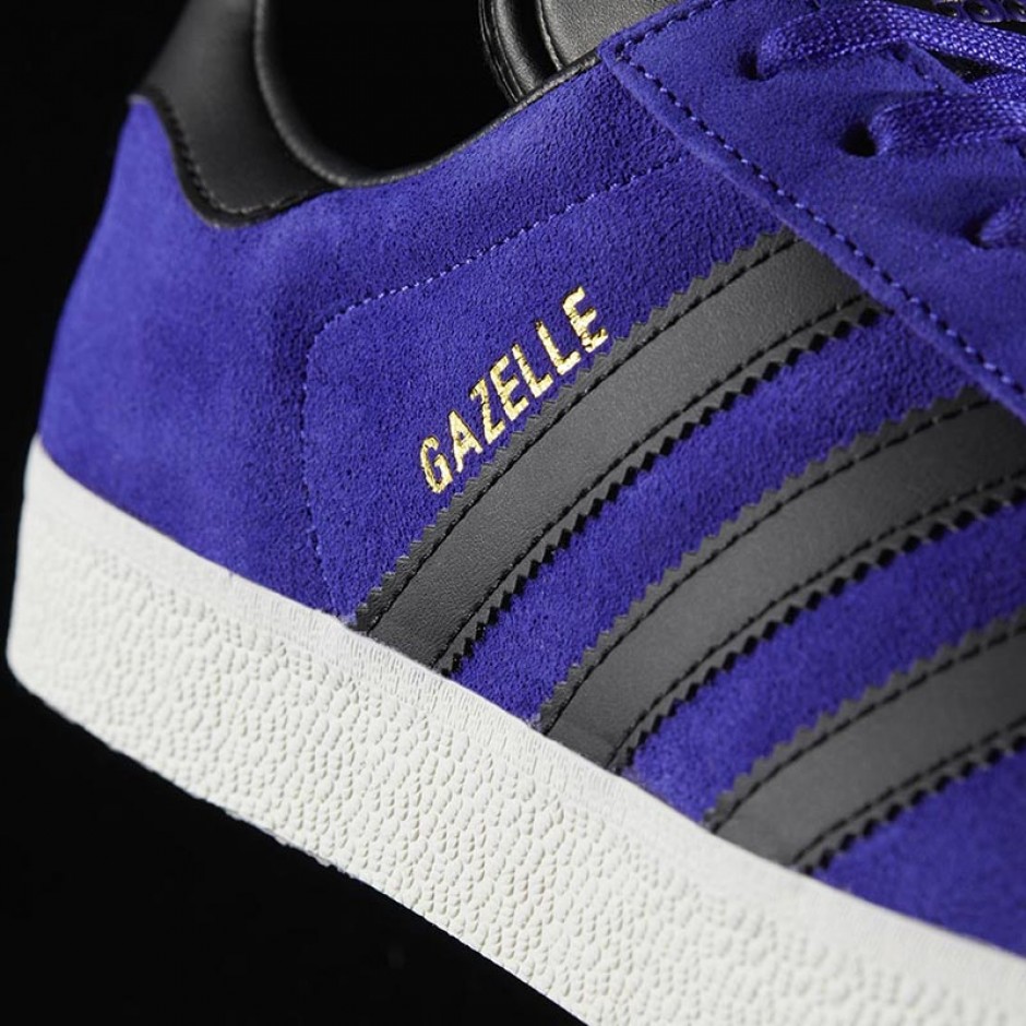 adidas gazelle silver green womens Adidas Women's Gazelle Indoor 'Semi Lucid Fuchsia/Semi Green Spark' -O –  Unheardof Brand main image 1