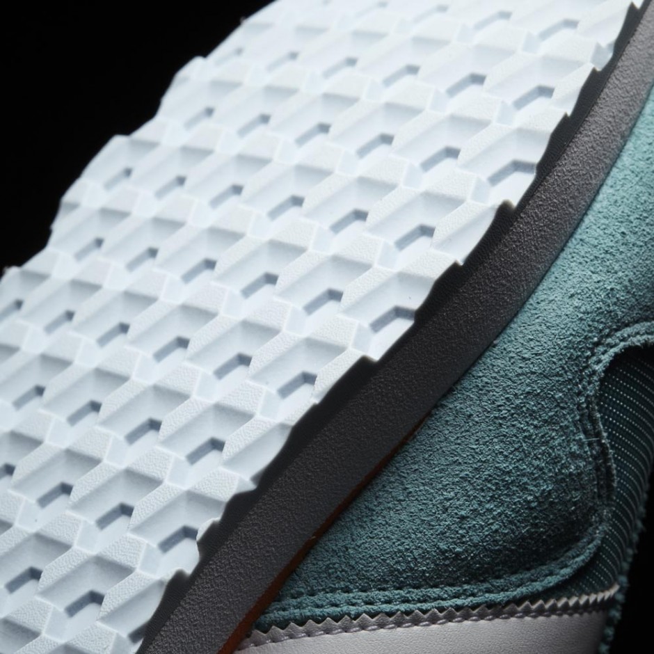 ADIDAS HAVEN SHOES CLAQUA/FTWWHT/EASORA