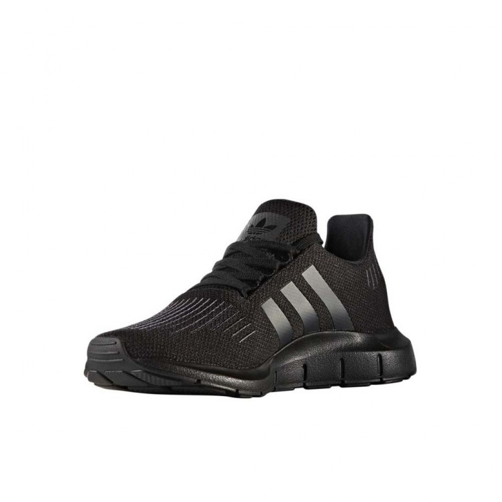 adidas swift run cblack