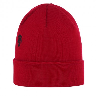 MAJESTY CHIMNEY BEANIE RED