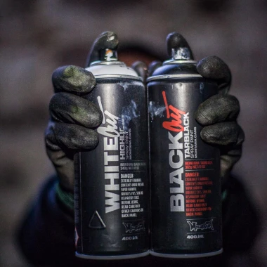 MONTANA BLACK SPRAY 400ML BLACKOUT TARBLACK