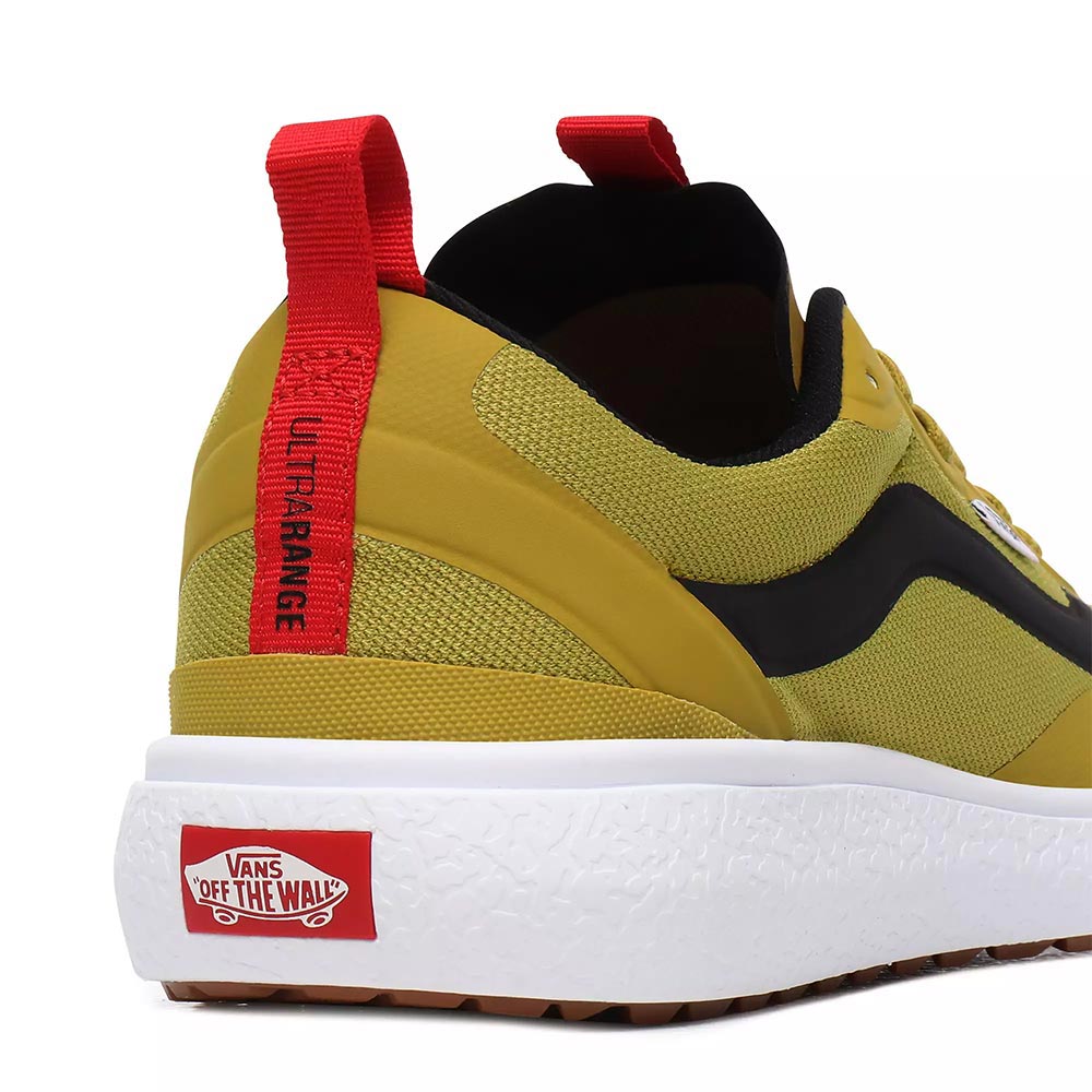 vans running shoes pink